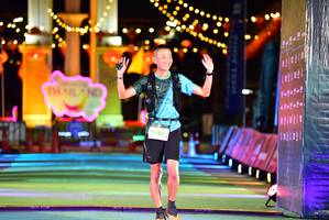 BIB: 19039, 0001
                            <button type="button" onclick="openModal(21875523)" class="btn btn-primary btn-sm float-right btn-popup" data-toggle="modal" data-target=".modal-high-quality">
                        <i class="fas fa-shopping-cart"></i> Add to Cart
                    </button>
                                            <button type="button" onclick="isThisMe(21875523, true)" class="btn btn-success btn-sm float-right btn-popup btn-isme hidden" data-toggle="tooltip" data-placement="bottom" title="นี่คือรูปของคุณใช่ไหม คลิกที่นี่เพื่อเอาเข้าอัลบั้ม">
                        <i class="fas fa-plus"></i> Add to album
                    </button>
                    <button type="button" onclick="isThisMe(21875523, false)" class="btn btn-warning btn-sm float-right btn-popup btn-isnotme hidden">
                        <i class="fas fa-ban"></i> Remove from album
                    </button>